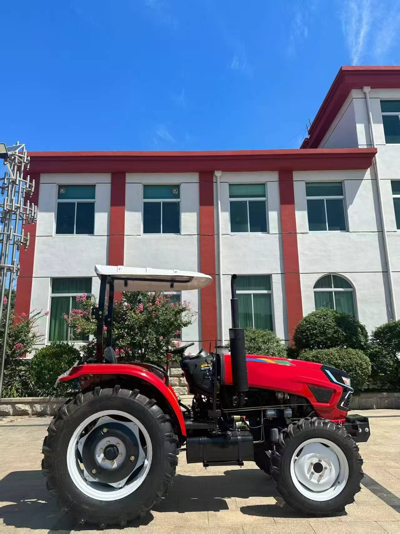 جرار بقوة 50 حصان