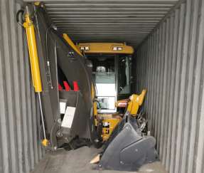 حفارة SAAO WZ388 ذات المحراث الخلفي في صيانة الطرق الريفية، المكسيك